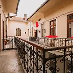 Old Town Central Apartment